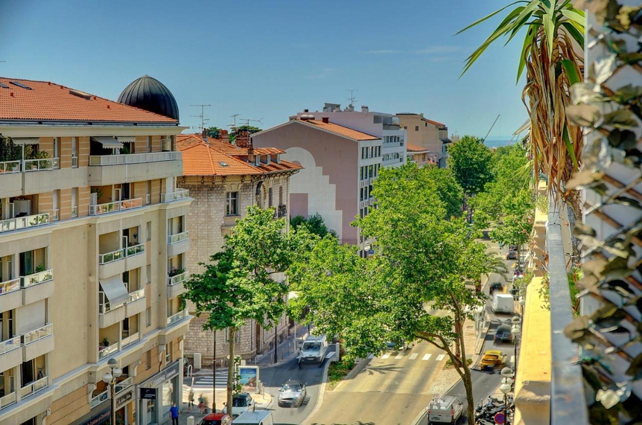 Elisa - Traversant - Terrasse - Verrière Côte d'Azur Cannes Extérieur photo